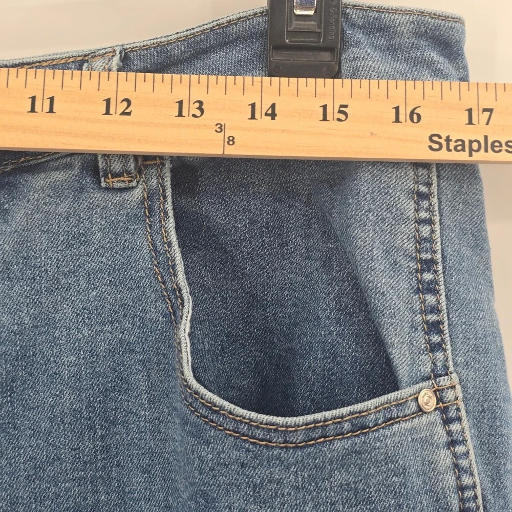 9th & Main Jeans Womens 14 Barrel Leg Jeans Medium Wash High Rise Cropped